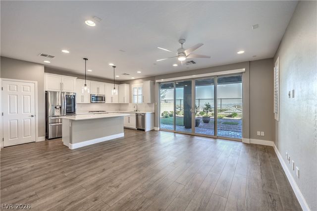 12540 Skylight View Street, Las Vegas, NV 89138