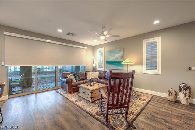 12540 Skylight View Street, Las Vegas, NV 89138