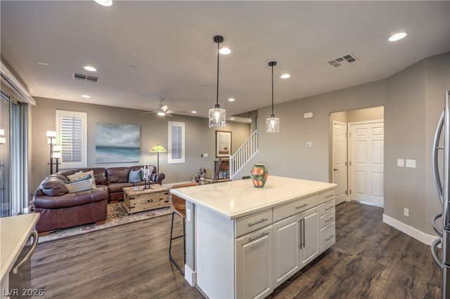 12540 Skylight View Street, Las Vegas, NV 89138