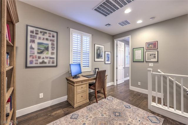 12540 Skylight View Street, Las Vegas, NV 89138