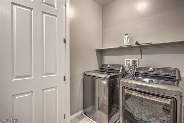 12540 Skylight View Street, Las Vegas, NV 89138