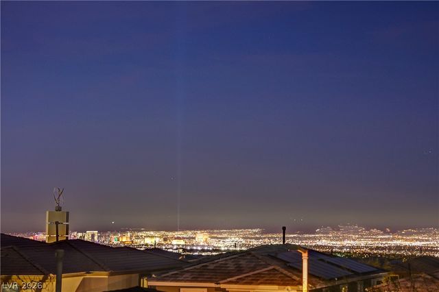 12540 Skylight View Street, Las Vegas, NV 89138
