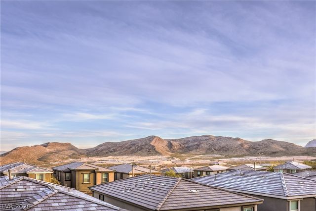 12540 Skylight View Street, Las Vegas, NV 89138
