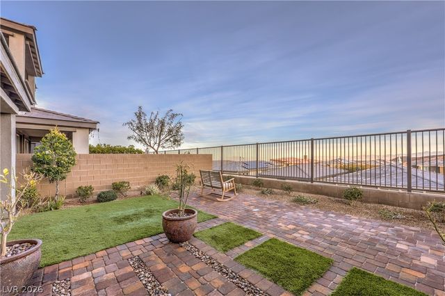 12540 Skylight View Street, Las Vegas, NV 89138