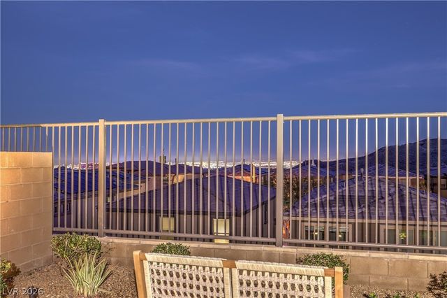 12540 Skylight View Street, Las Vegas, NV 89138