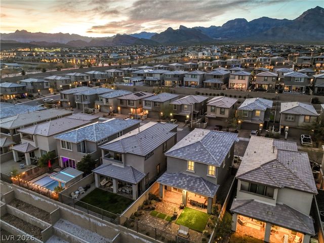 12540 Skylight View Street, Las Vegas, NV 89138