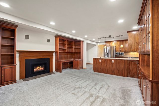 3718 Greenville Street, Bellingham, WA 98226