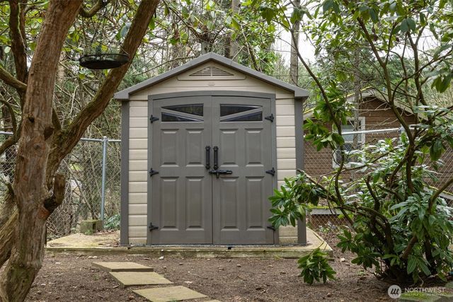 3718 Greenville Street, Bellingham, WA 98226