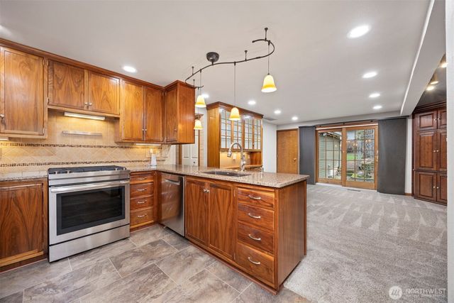 3718 Greenville Street, Bellingham, WA 98226