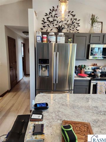 2213 Links St., Mankato, MN 56001