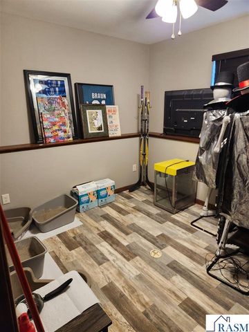 2213 Links St., Mankato, MN 56001