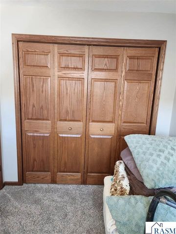 2213 Links St., Mankato, MN 56001