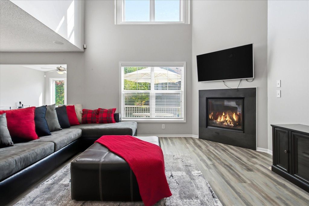 15225 Stonewood Terrace, Burnsville, MN 55306 — photo 5