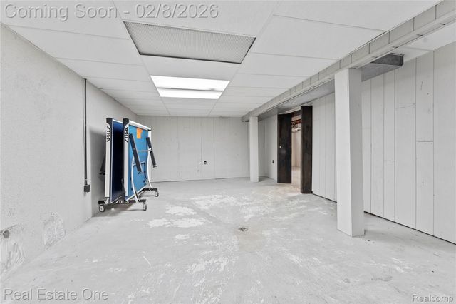 25556 Rusty Street, Taylor, MI 48180