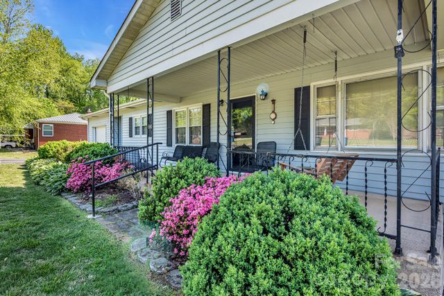 1325 Longview Avenue, Salisbury, NC 28146