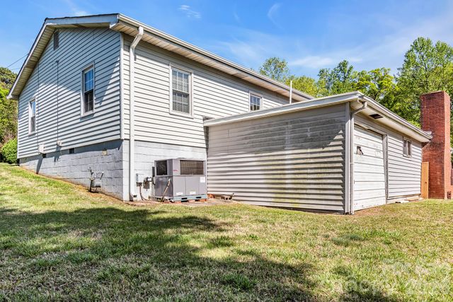 1325 Longview Avenue, Salisbury, NC 28146