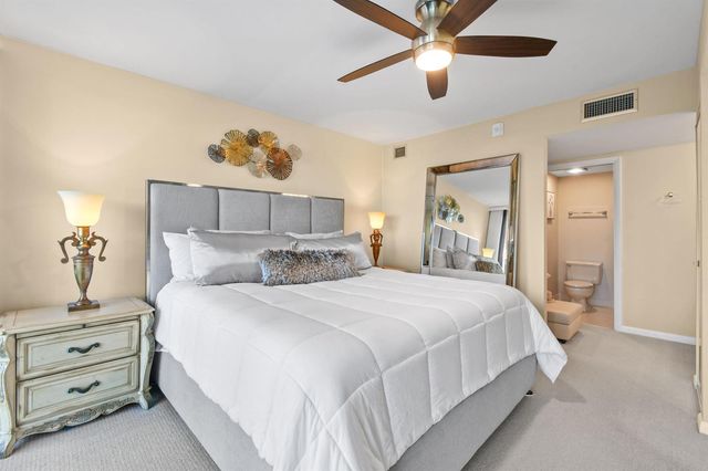 501 S Seas Drive 206, Jupiter, FL 33477