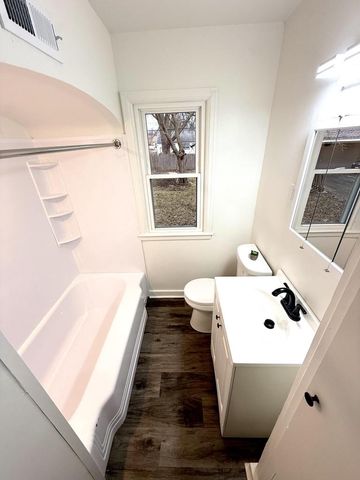 5342 N 51st BOULEVARD, Milwaukee, WI 53218