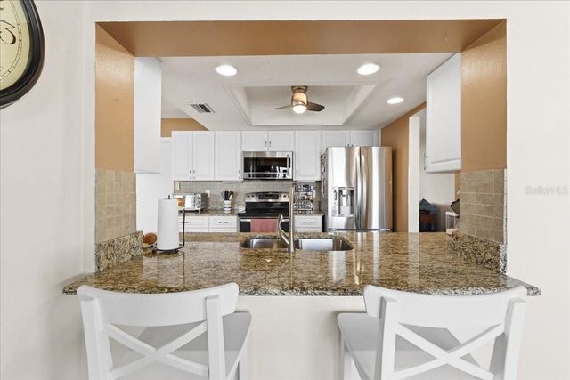 9875 MAINLANDS BOULEVARD W, Pinellas Park, FL 33782
