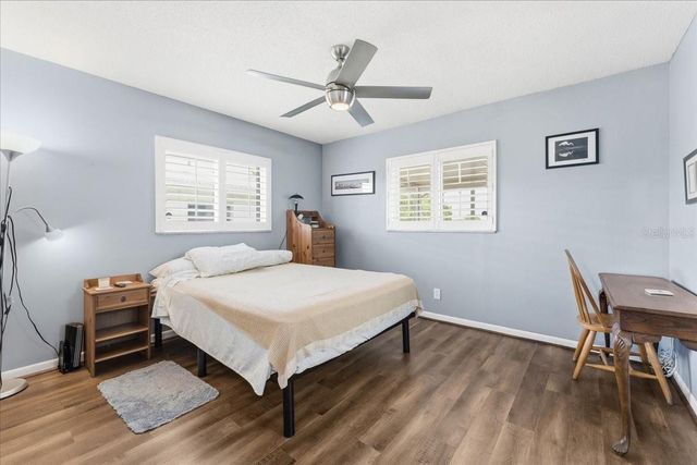 9875 MAINLANDS BOULEVARD W, Pinellas Park, FL 33782