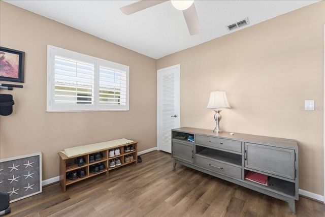9875 MAINLANDS BOULEVARD W, Pinellas Park, FL 33782