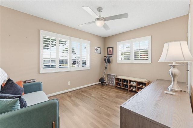9875 MAINLANDS BOULEVARD W, Pinellas Park, FL 33782