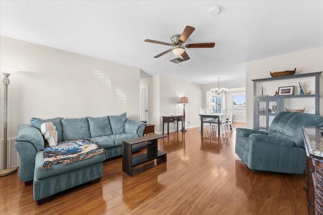 9875 MAINLANDS BOULEVARD W, Pinellas Park, FL 33782