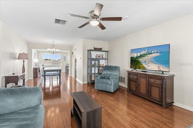 9875 MAINLANDS BOULEVARD W, Pinellas Park, FL 33782
