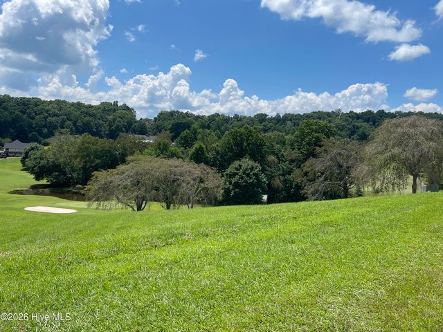 2k Mountain Harbour Drive, Hayesville, NC 28904