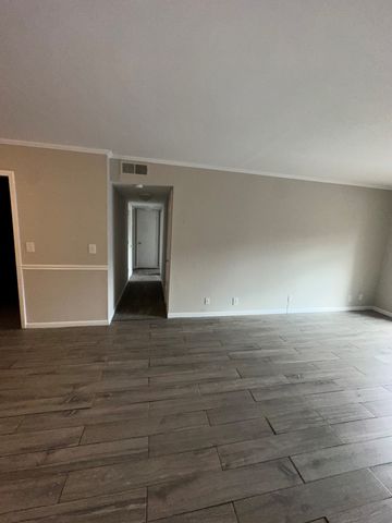 370 Wallace Rd Apt D13, Nashville, TN 37211