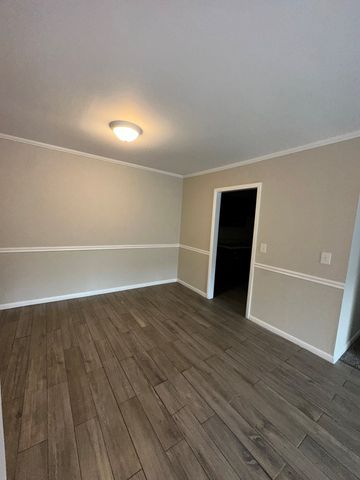 370 Wallace Rd Apt D13, Nashville, TN 37211