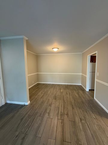 370 Wallace Rd Apt D13, Nashville, TN 37211