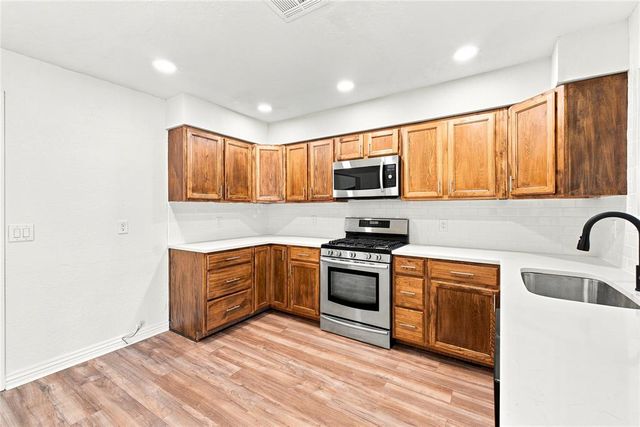8029 NW 89th Street, Oklahoma City, OK 73132