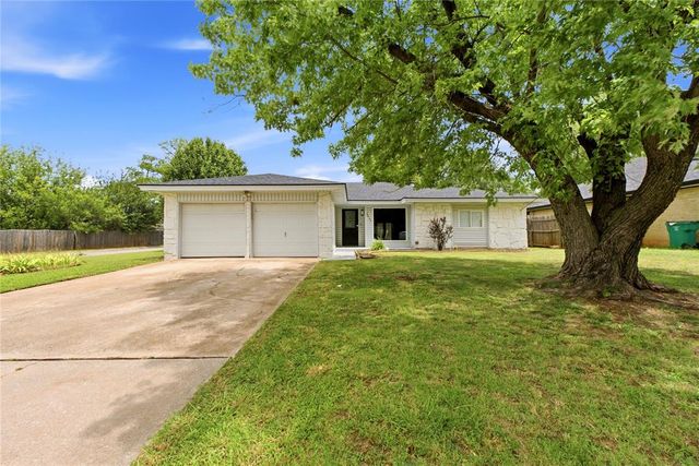 8029 NW 89th Street, Oklahoma City, OK 73132