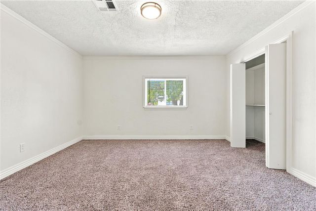 8029 NW 89th Street, Oklahoma City, OK 73132