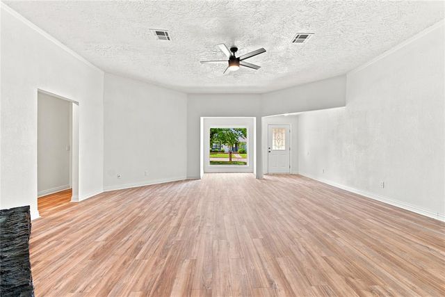 8029 NW 89th Street, Oklahoma City, OK 73132