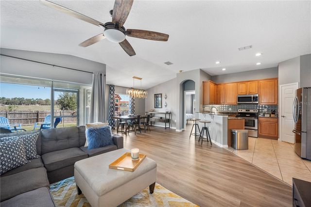 2439 HAMLET CIRCLE, Lakeland, FL 33810