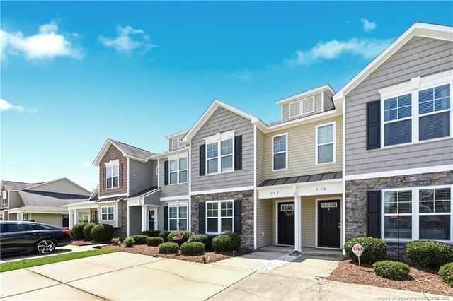 142 Collinwood Drive 821, Raeford, NC 28376