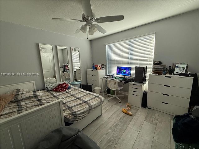 1874 HICKORY BLUFF RD, Kissimmee, FL 34744