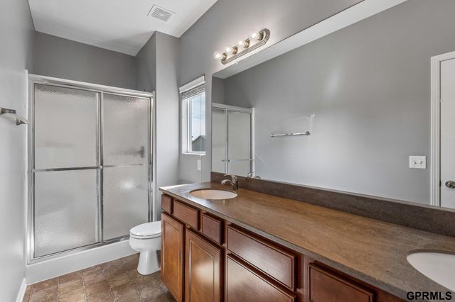 20715 Locust Street, Gretna, NE 68028