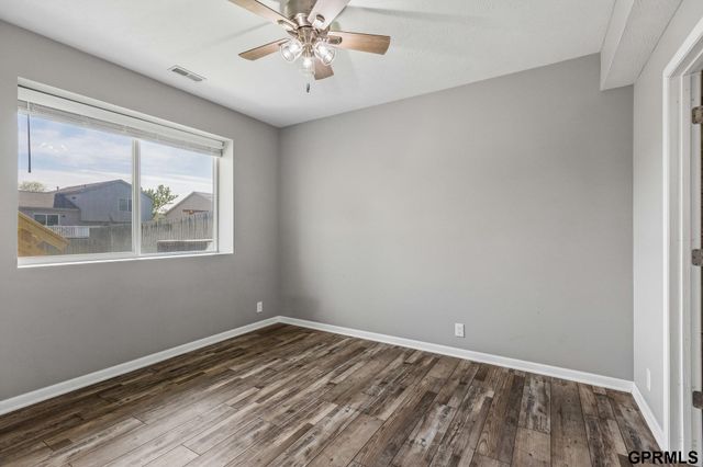 20715 Locust Street, Gretna, NE 68028
