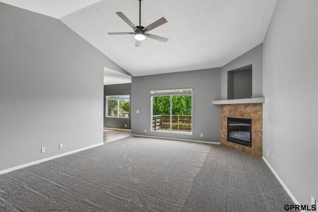 20715 Locust Street, Gretna, NE 68028
