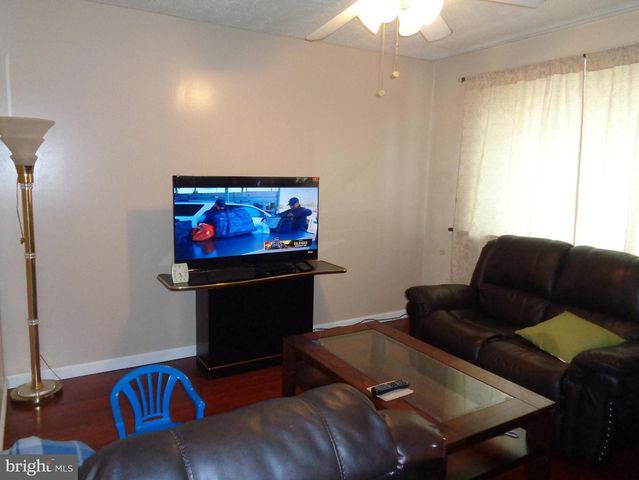 5418 HAWTHORNE ST, Philadelphia, PA 19124