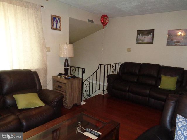 5418 HAWTHORNE ST, Philadelphia, PA 19124