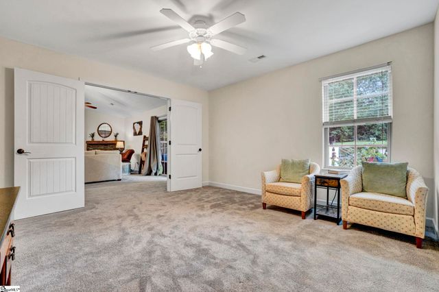 305 Bent River Drive, Inman, SC 29349