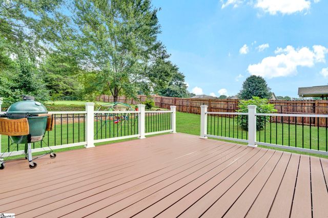 305 Bent River Drive, Inman, SC 29349