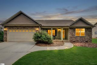 305 Bent River Drive, Inman, SC 29349