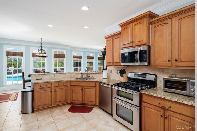 8649 Rockbridge Circle, Montgomery, AL 36116