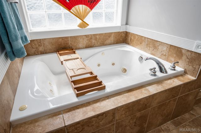 8649 Rockbridge Circle, Montgomery, AL 36116