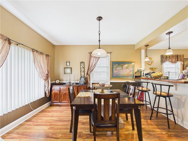 66 Grandview Ave, Tonawanda, NY 14223